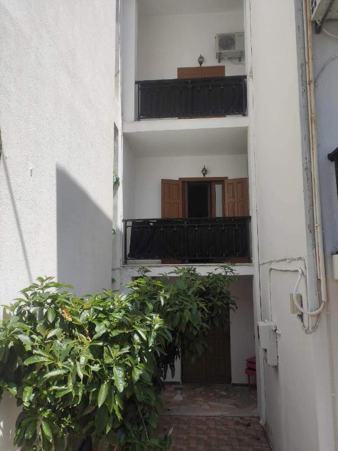 Samos - Kokkari - Eirini'S Studios Экстерьер фото