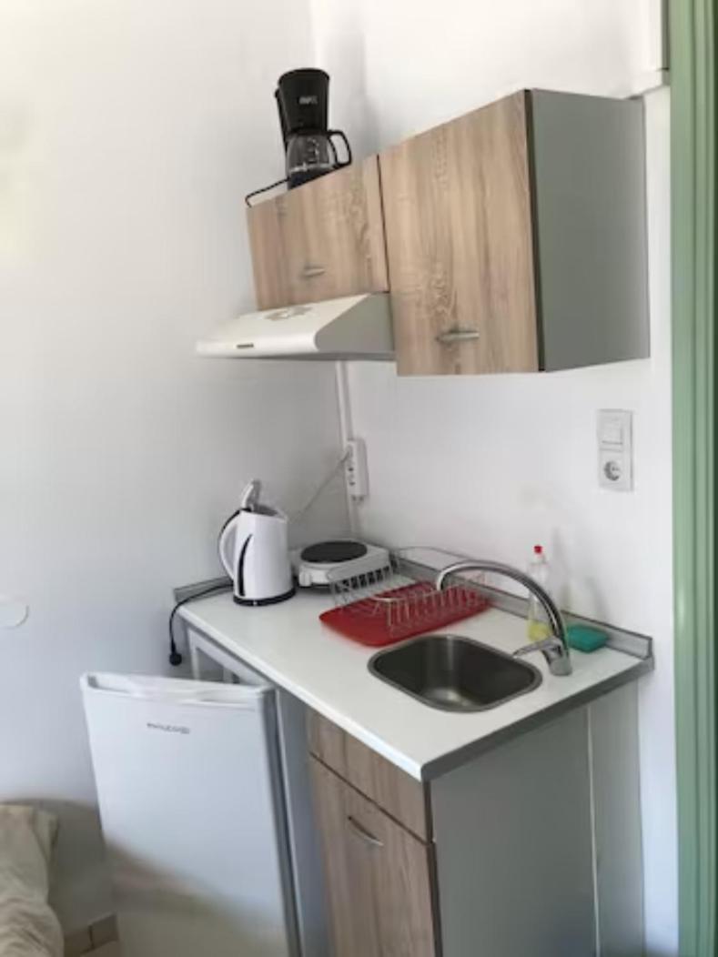 Samos - Kokkari - Eirini'S Studios Экстерьер фото