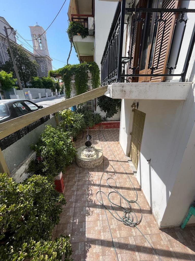 Samos - Kokkari - Eirini'S Studios Экстерьер фото